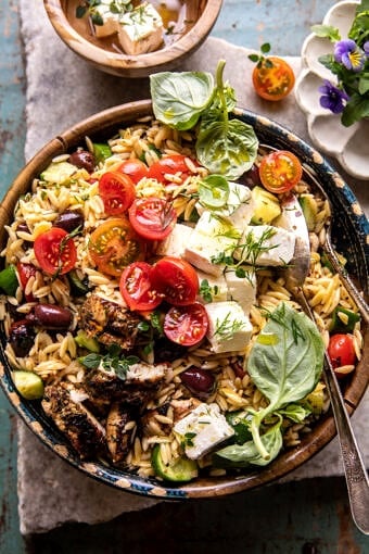 Delicious Greek Chicken Orzo Salad Recipe – Fresh, Zesty & Satisfying