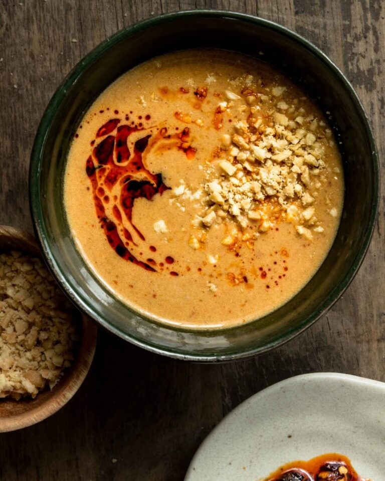Creamy Coconut Milk Thai Peanut Sauce Recipe – Rich, Nutty & Irresistible!