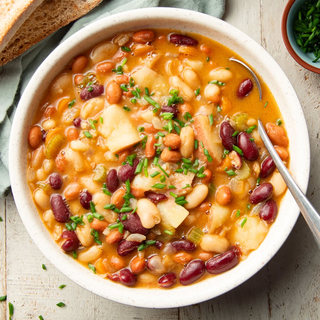 Hearty 3 Bean Soup Recipe for a Cozy Meal
