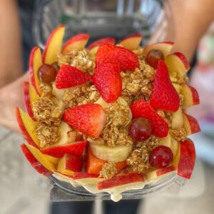 Delicious Bionicos: Refreshing Mexican Fruit Bowls Recipe