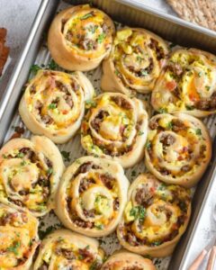 Sausage and Egg Breakfast Rolls: Easy & Delicious Recipe!