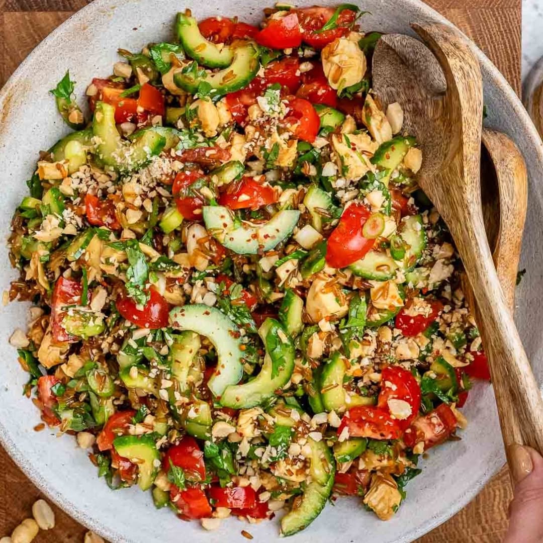Crispy Brown Rice Chicken Salad