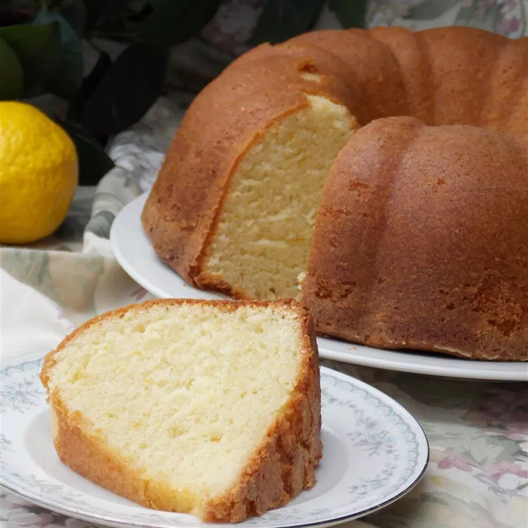 Grandma’s Pound Cake Recipe: A Buttery Slice of Southern Comfort