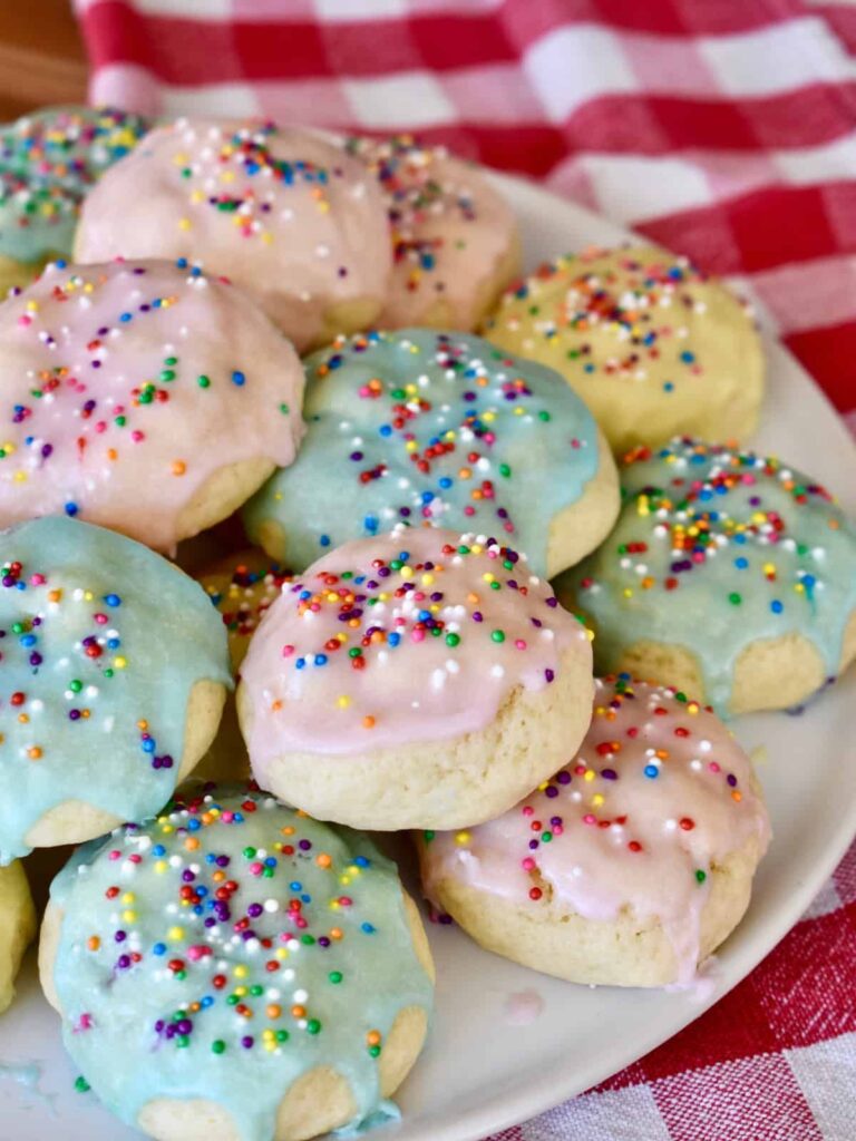 Italian Easter Cookies: Delightful and Easy Festive Treats
