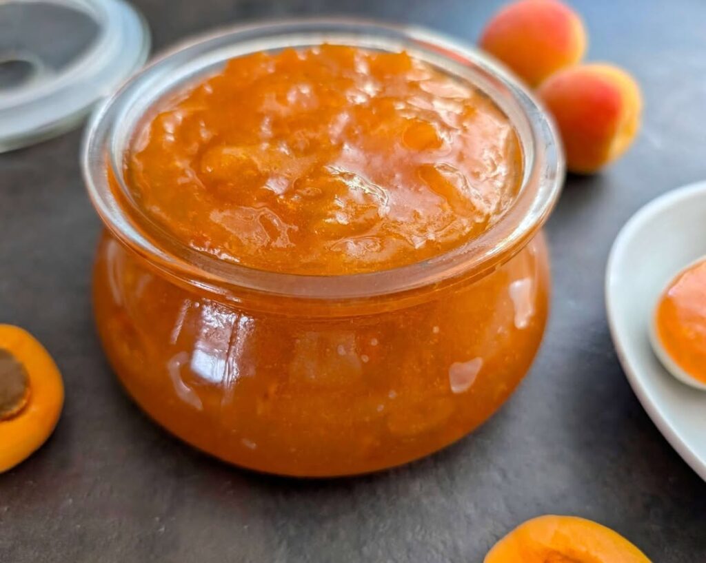 Apricot Jam (No Pectin Needed)